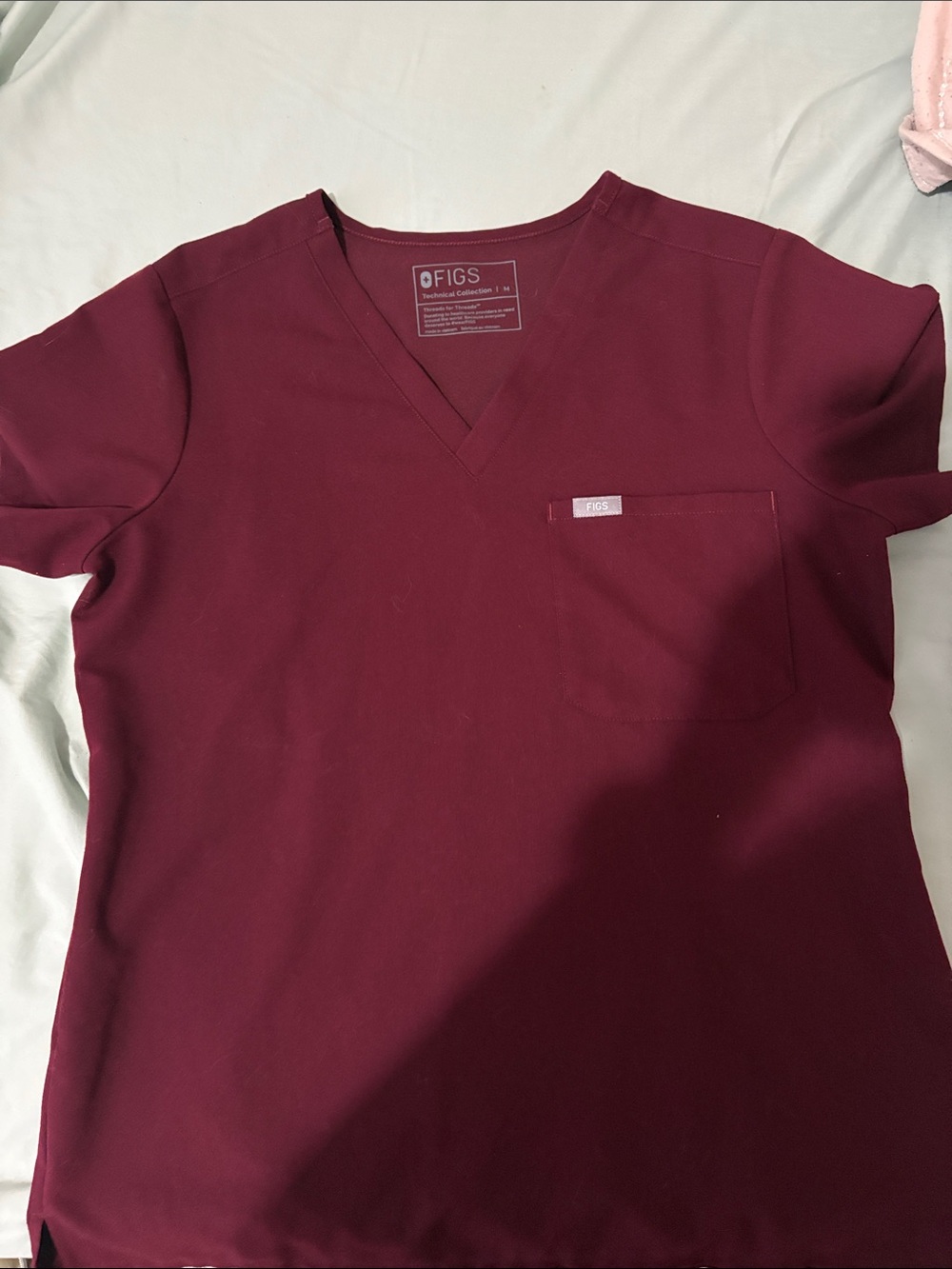 Figs Women's Katarina One Pocket Scrub Top in Burgundy